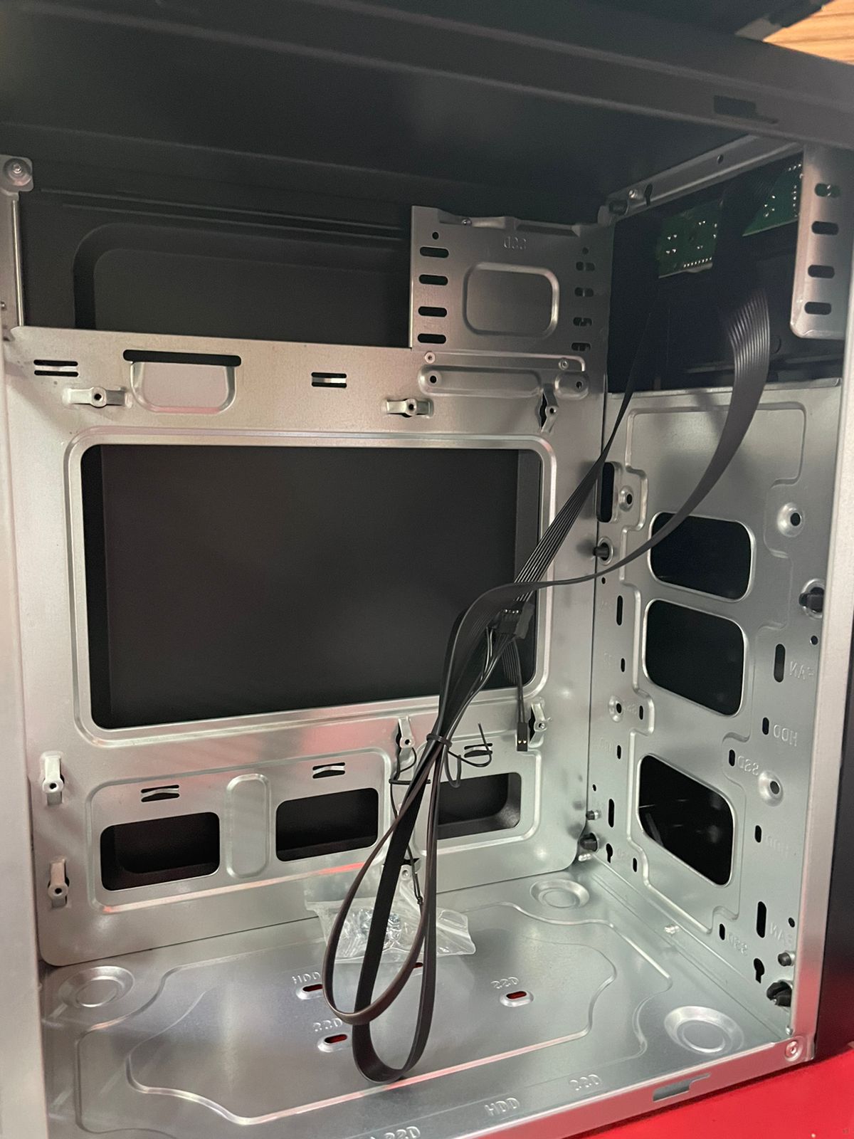 CABINET MEESHAN TGM101